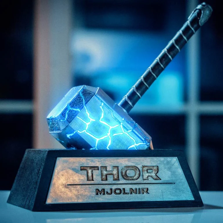Luminous Thor Mjolnir